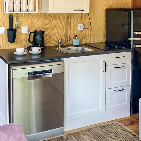 בית נופש Stunning In With Kitchen